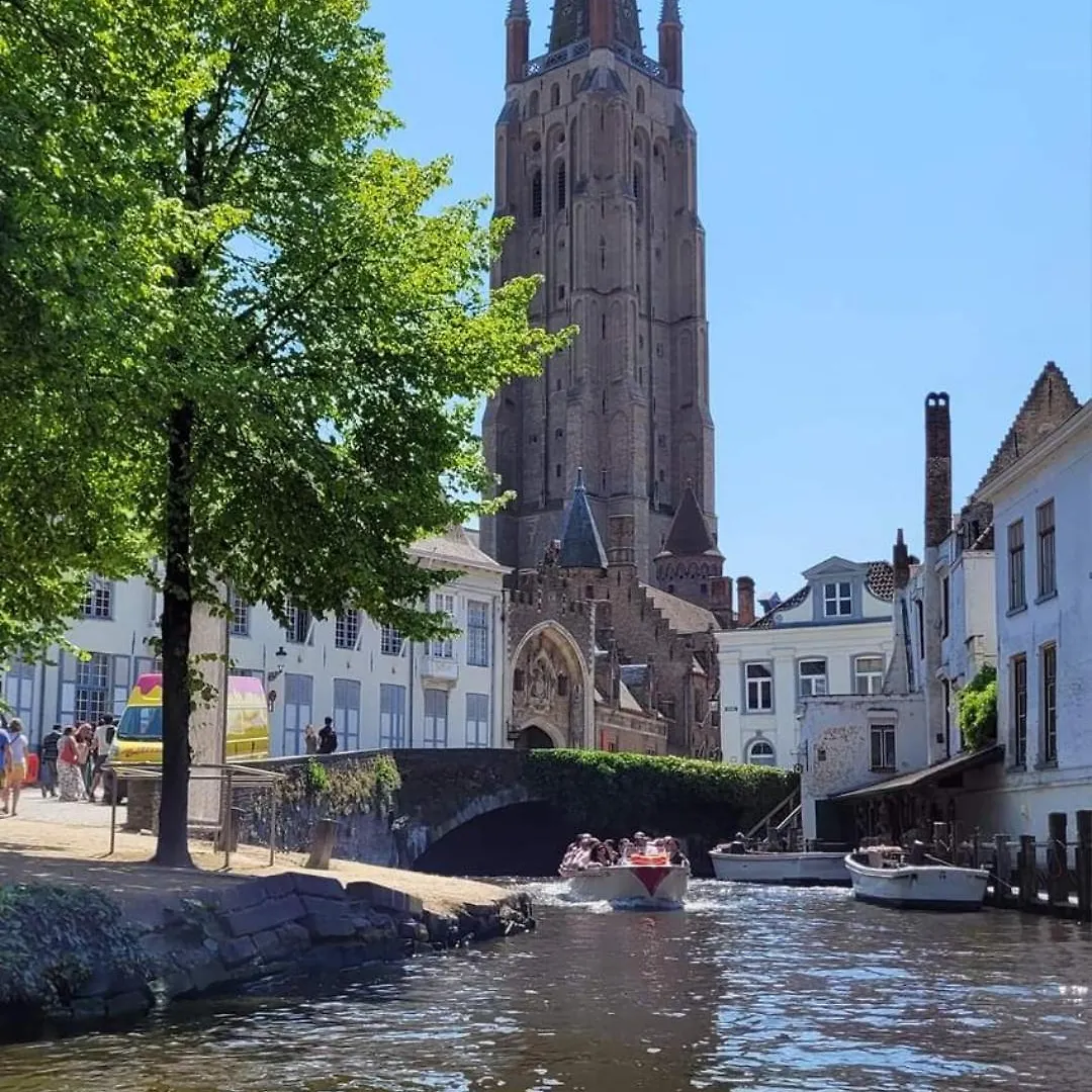 Bruges In Lace 0*,